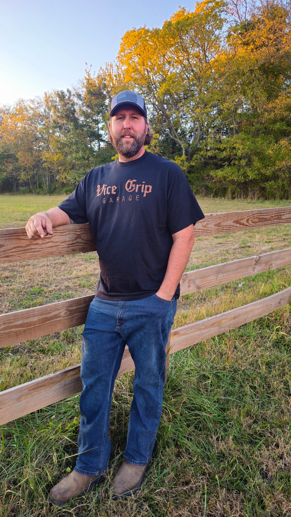 VGG Moses Sandals Shirt - Image 3